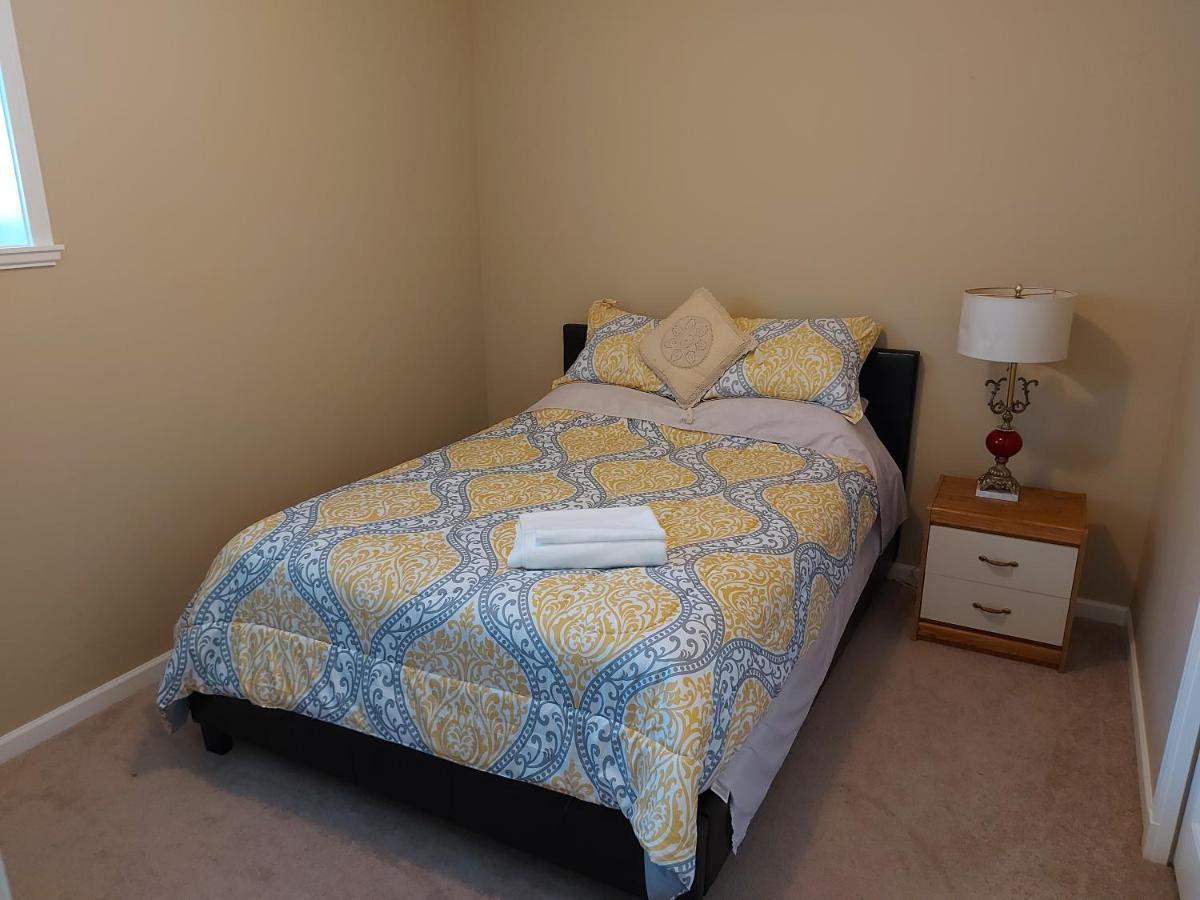 Peaceful And Spacious Lake View West Kelowna Ngoại thất bức ảnh